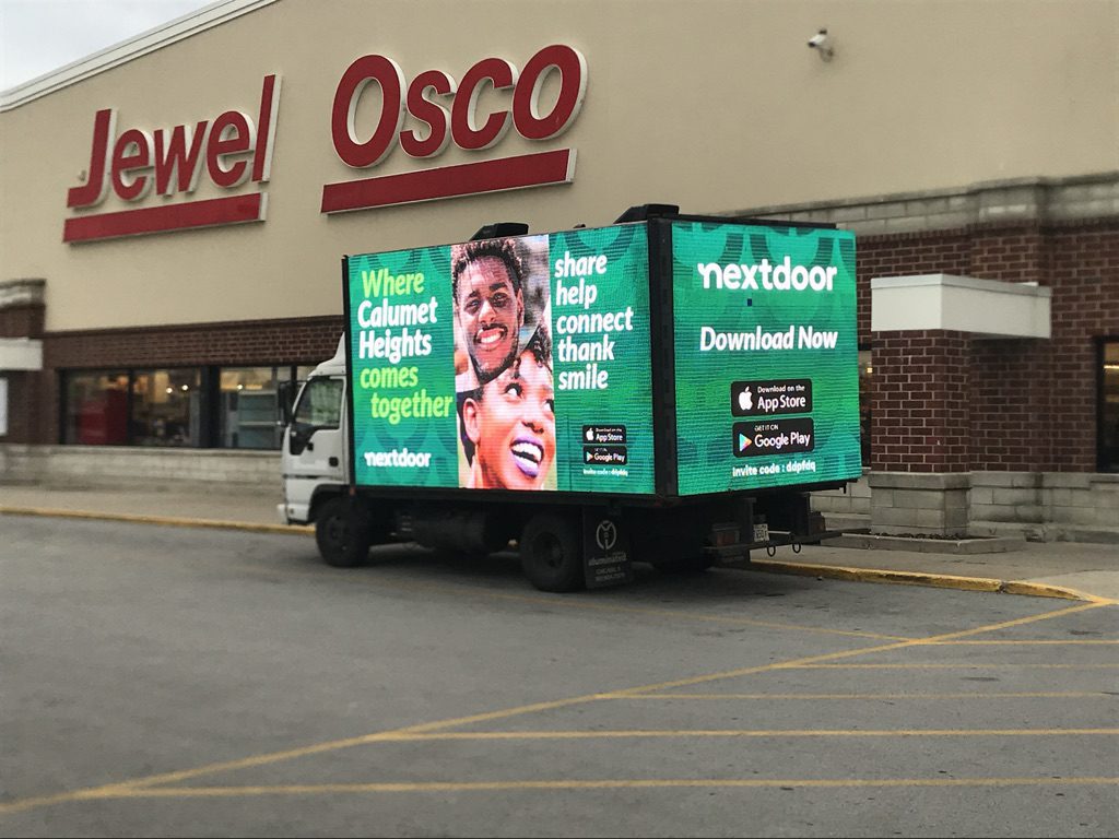 Online Advertising with mobile billboard, led screen rental, led truck billboard advertising